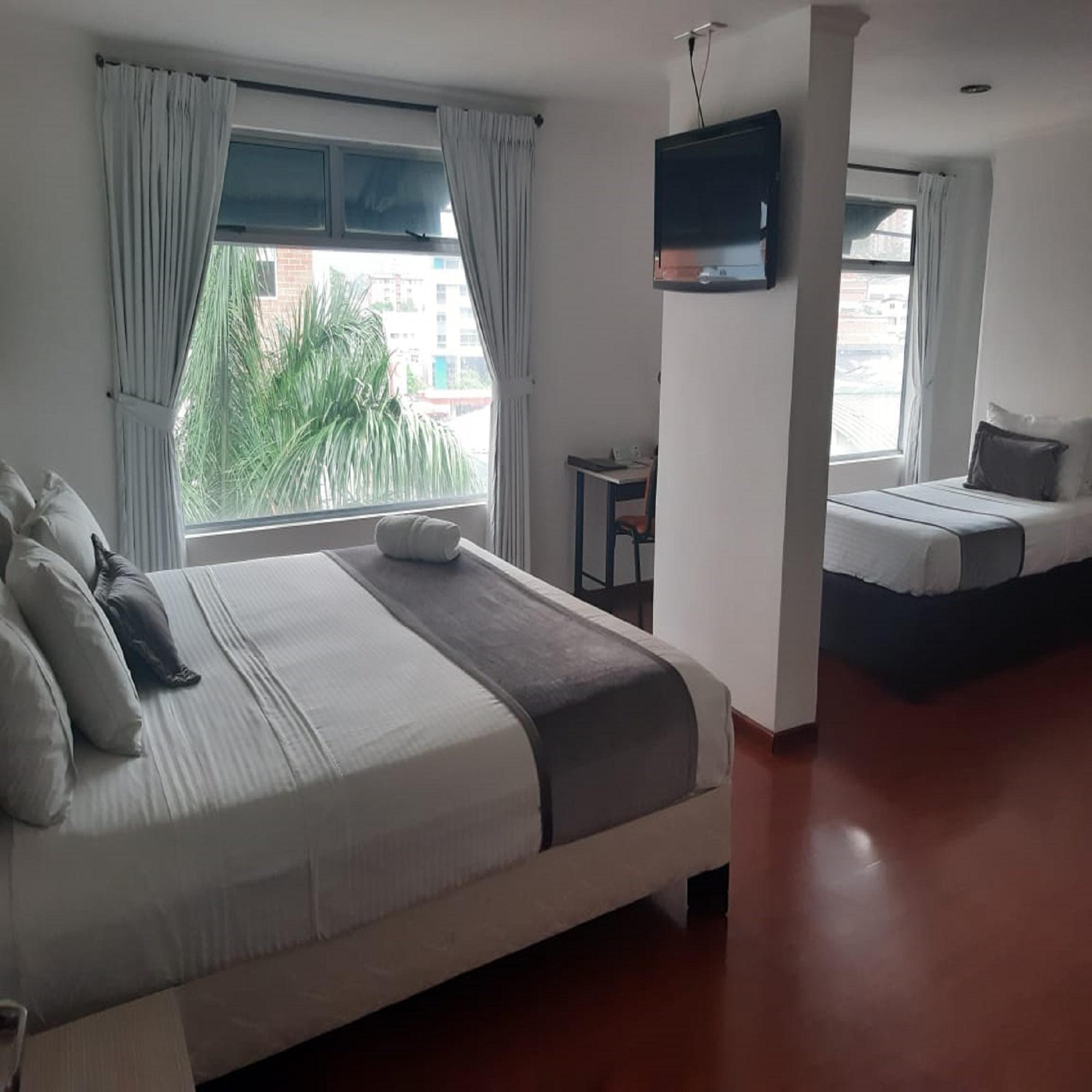Hotel Portón
